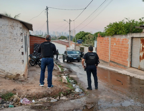 Operação policial em diversos bairros de Cuiabá