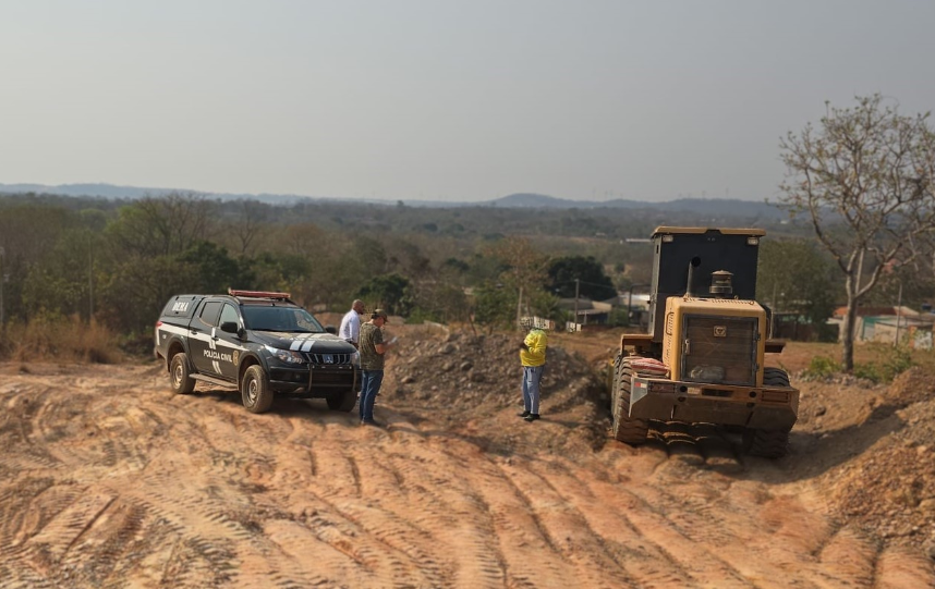 Extração ilegal de cascalho em Cuiabá