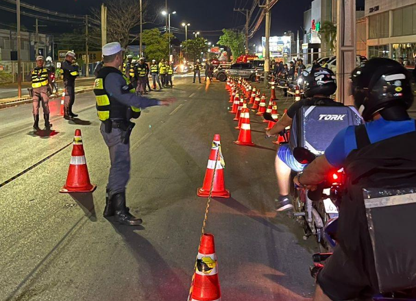 Operação termina com 1 prisão e remoção de 49 motos