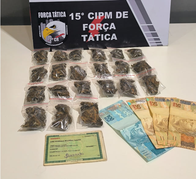 Polícia prende trio com 34 porções de maconha em VG