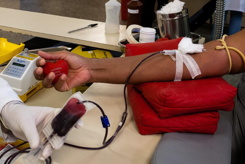 Doadores de sangue ganharão inscrição para Corrida de Reis