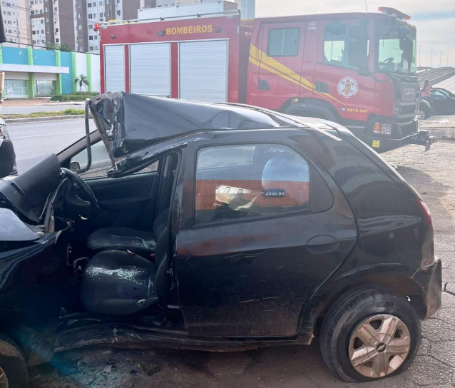 Mulher sofre acidente na avenida Fernando Correa; Vídeo