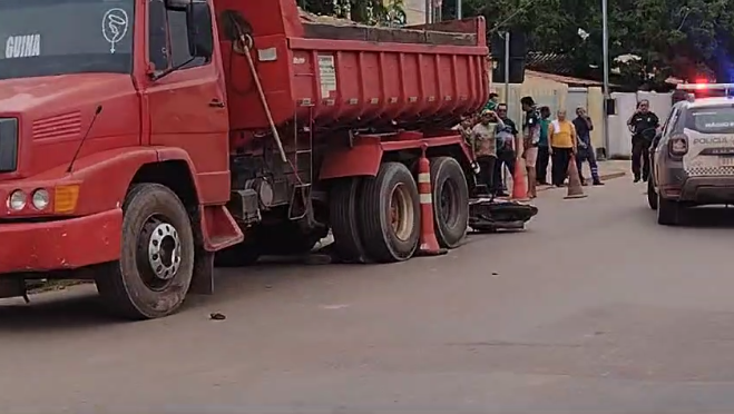 Homem morre atropelado no Ribeirão do Lipa; Vídeo